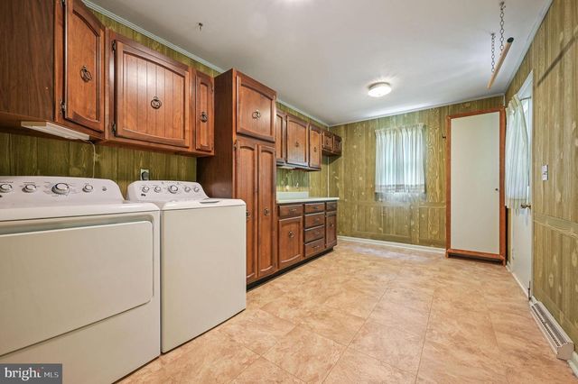 26 WINGED FOOT CT, Dover, DE 19904