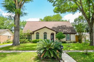 1915 Ashford Hollow Lane, Houston, TX 77077