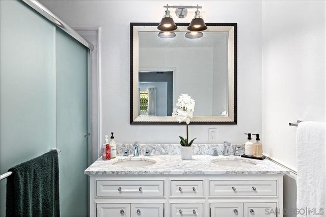 1109 Via La Cuesta, Escondido, CA 92029