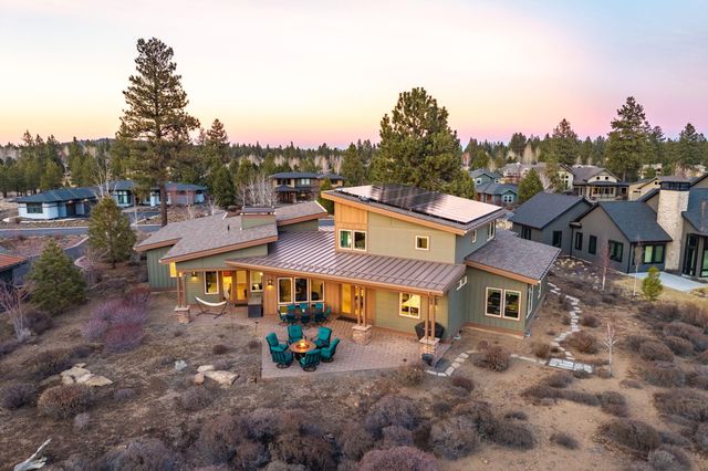 61649 Hosmer Lake Drive, Bend, OR 97702