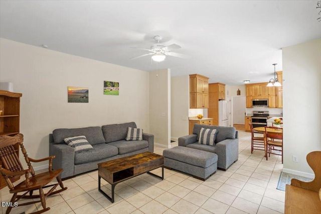 87 Danning Drive, Chapel Hill, NC 27516