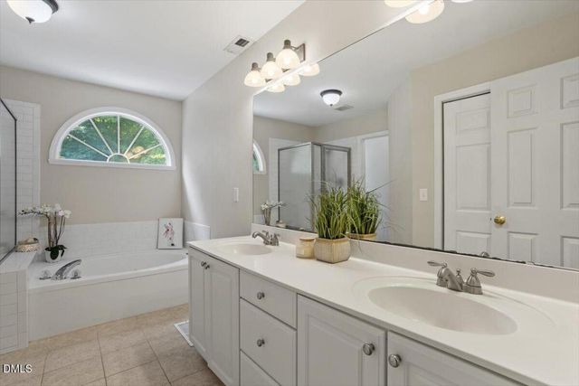 87 Danning Drive, Chapel Hill, NC 27516