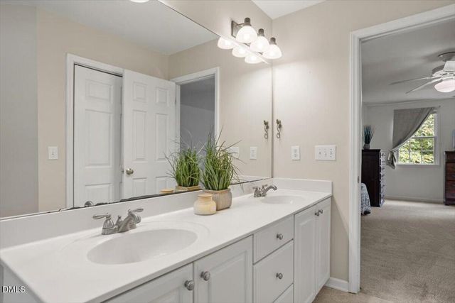 87 Danning Drive, Chapel Hill, NC 27516