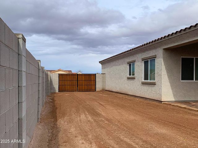 8741 W ALTOS Drive, Arizona City, AZ 85123