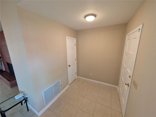 6517 WALTON WAY, Tampa, FL 33610