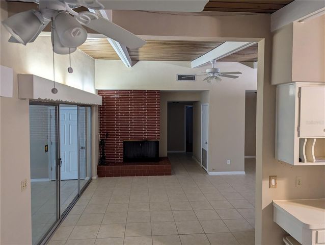 6517 WALTON WAY, Tampa, FL 33610