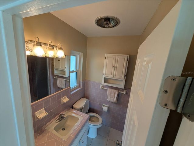 6517 WALTON WAY, Tampa, FL 33610