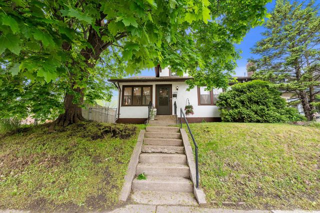 3207 Oliver Avenue N, Minneapolis, MN 55412