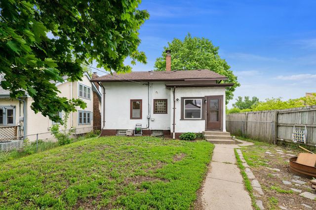 3207 Oliver Avenue N, Minneapolis, MN 55412
