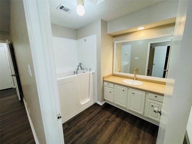 2431 Deer Run, Lewisville, TX 75067