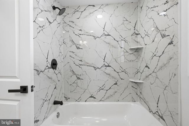 103 CENTER AVE, Willow Grove, PA 19090