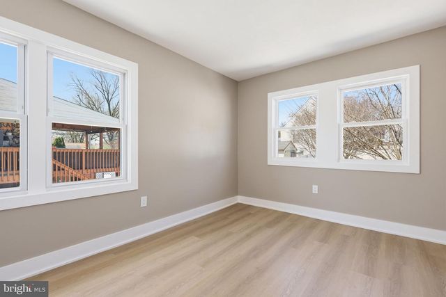 103 CENTER AVE, Willow Grove, PA 19090