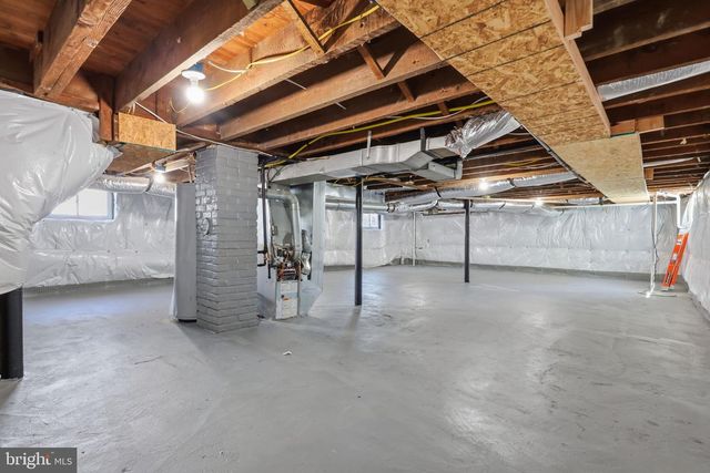 103 CENTER AVE, Willow Grove, PA 19090