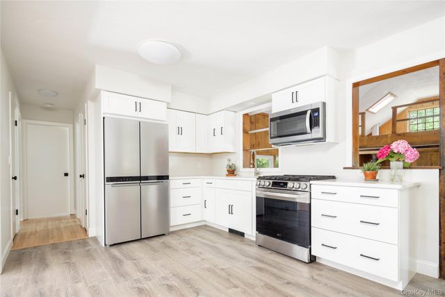 795 Pine Tree Road, Cutchogue, NY 11935