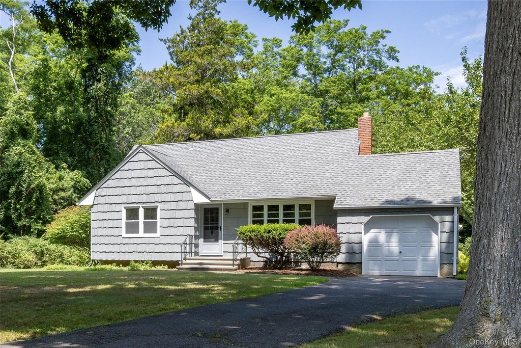 795 Pine Tree Road, Cutchogue, NY 11935