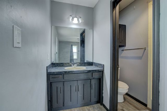 3917 Oakcrest Avenue, Enid, OK 73703