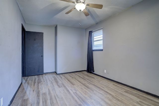 3917 Oakcrest Avenue, Enid, OK 73703