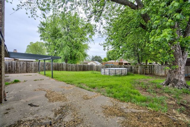 3917 Oakcrest Avenue, Enid, OK 73703