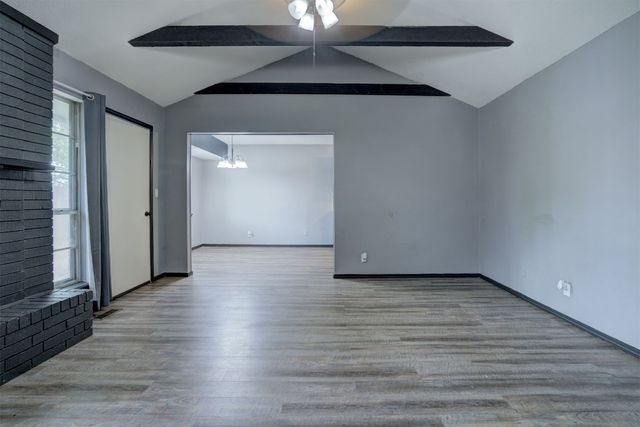 3917 Oakcrest Avenue, Enid, OK 73703