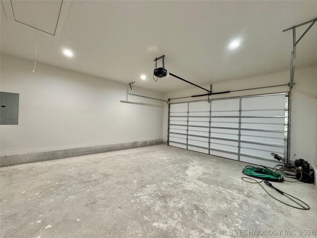 824 E Harlan Drive, Tahlequah, OK 74464