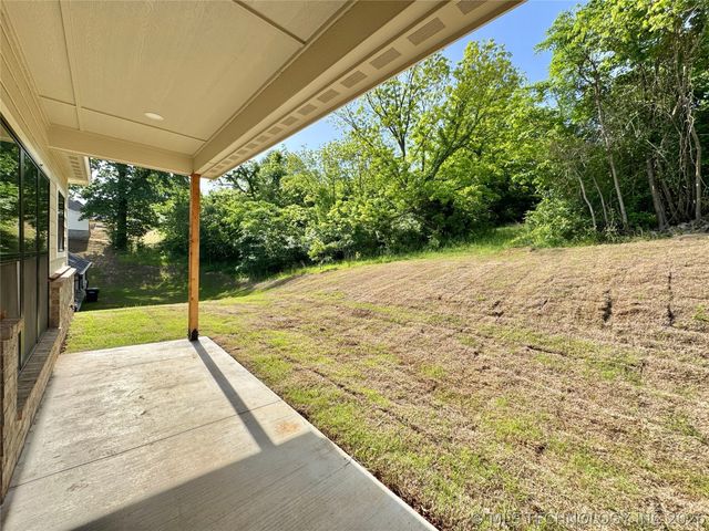 824 E Harlan Drive, Tahlequah, OK 74464