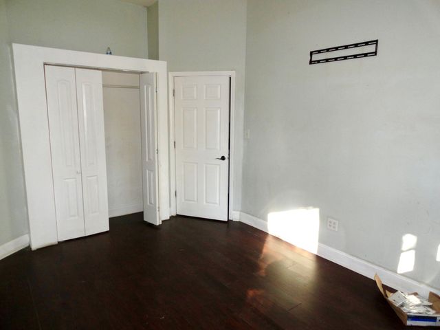 1529 S Homan Avenue, Chicago, IL 60623