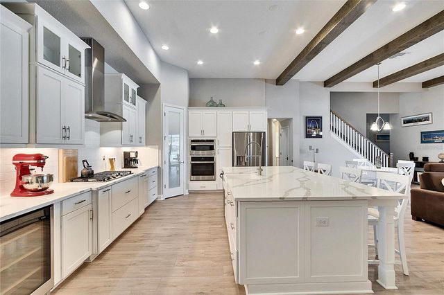 10304 MEADOWRUN DRIVE, Lithia, FL 33547