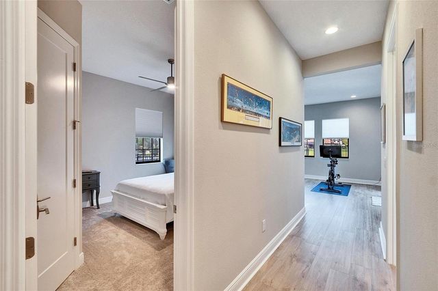 10304 MEADOWRUN DRIVE, Lithia, FL 33547