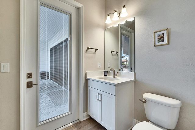 10304 MEADOWRUN DRIVE, Lithia, FL 33547