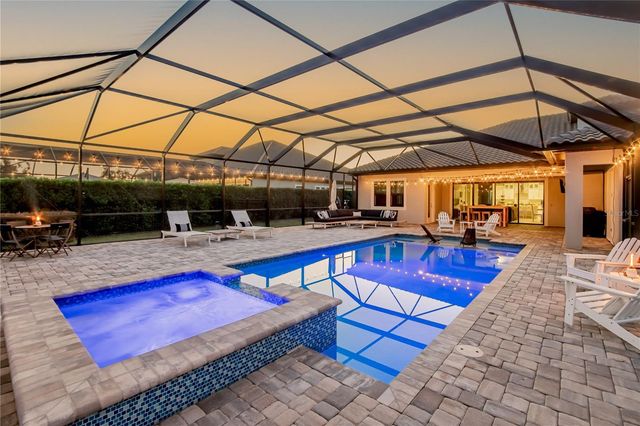 10304 MEADOWRUN DRIVE, Lithia, FL 33547