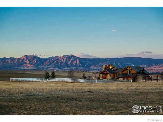 8642 Mineral Road, Longmont, CO 80503
