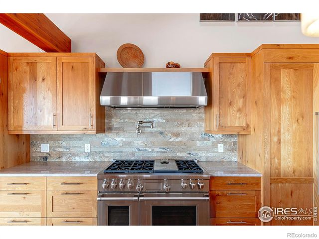 8642 Mineral Road, Longmont, CO 80503