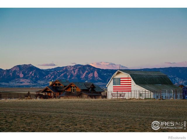 8642 Mineral Road, Longmont, CO 80503