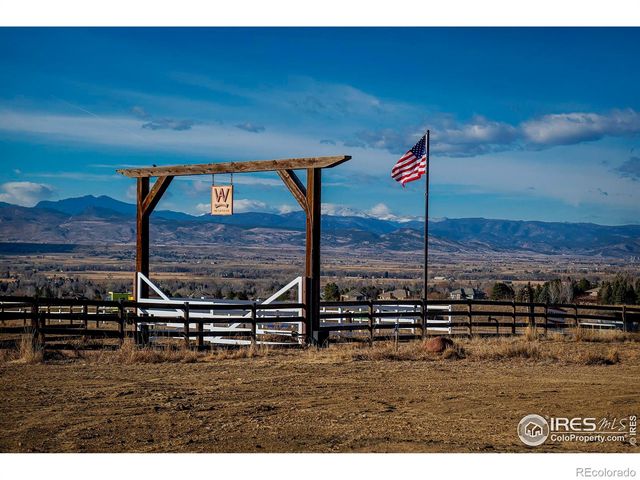 8642 Mineral Road, Longmont, CO 80503