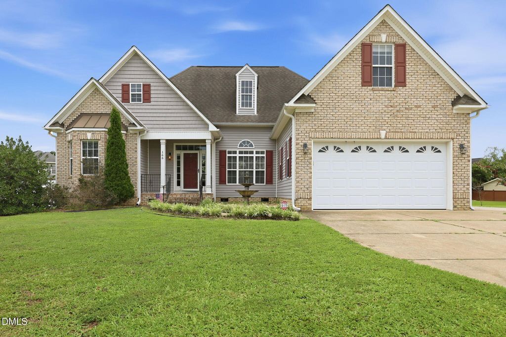 166 Creekwood Circle, Smithfield, NC 27577