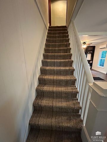 903 Poplar Street, Wamego, KS 66547