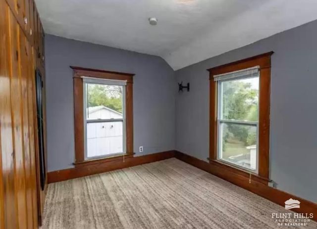 903 Poplar Street, Wamego, KS 66547