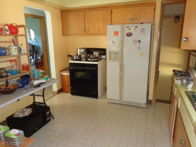 7308 Mayberry Drive, Parma, OH 44130