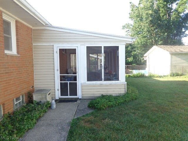 7308 Mayberry Drive, Parma, OH 44130