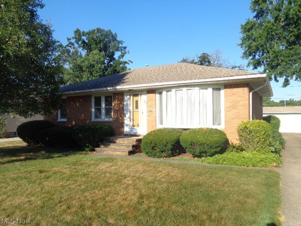 7308 Mayberry Drive, Parma, OH 44130