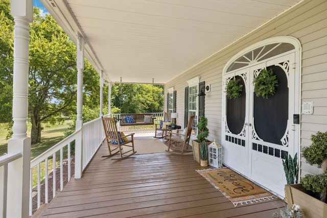 4235 Little Pond Ln, Thompsons Station, TN 37179