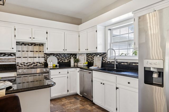 4235 Little Pond Ln, Thompsons Station, TN 37179