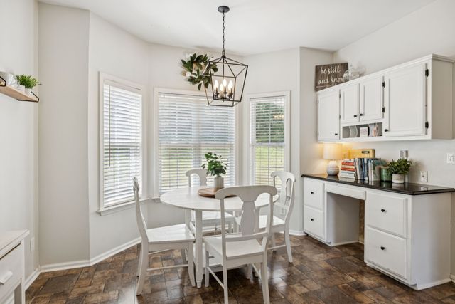 4235 Little Pond Ln, Thompsons Station, TN 37179