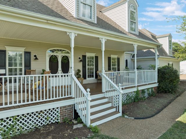 4235 Little Pond Ln, Thompsons Station, TN 37179