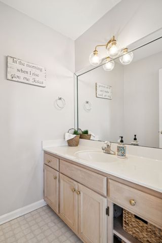 4235 Little Pond Ln, Thompsons Station, TN 37179