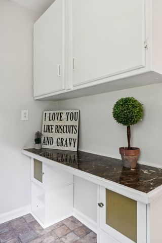 4235 Little Pond Ln, Thompsons Station, TN 37179