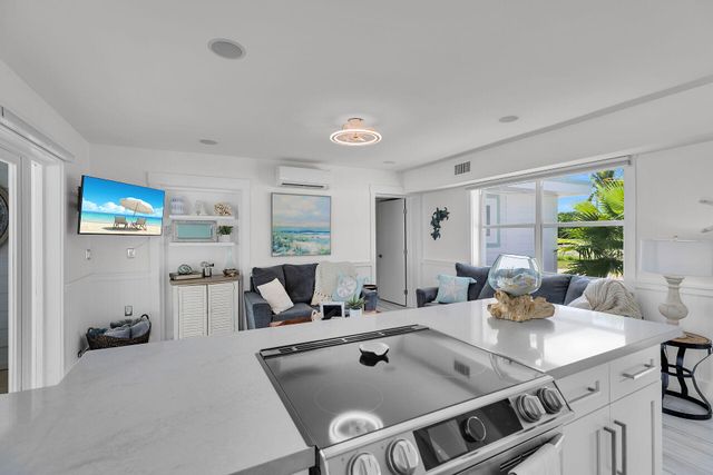 75691 Overseas Highway, Lower Matecumbe, FL 33036