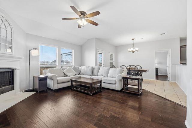 206 Freedom Trail, Forney, TX 75126