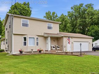 6195 Lake Forest Drive, Grand Blanc Charter Township, MI 48439