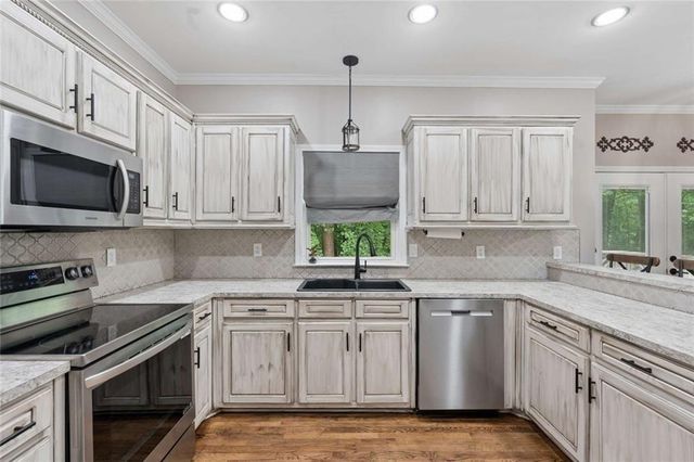 3659 Silver Fox Path, Buford, GA 30519